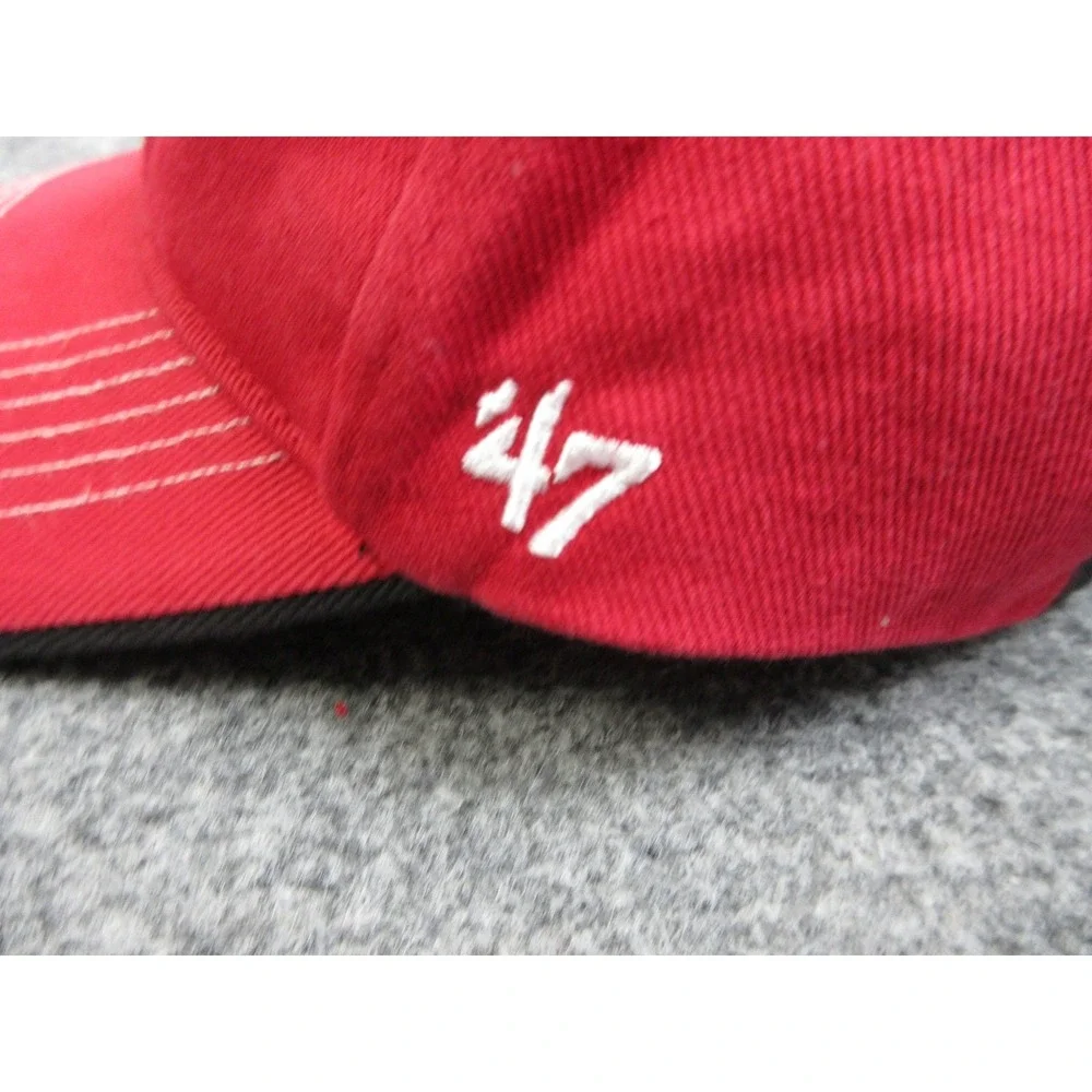 Detroit Red Wings Hat Cap Strap Back OSFA Black Red NHL Hockey Mens‎ Embroidered